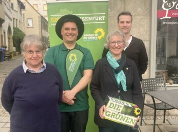 Foto der Ochsenfurter Ortsvorstände. Von links nach rechts: Iris Eisenmann-Tappe, Charles Leineweber, Britta Huber, Thomas Lauer